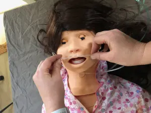 Carin de Leeuw Zuurstof toedienen